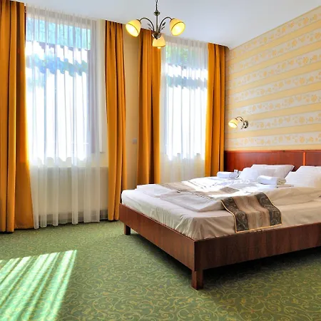 فندق Partium