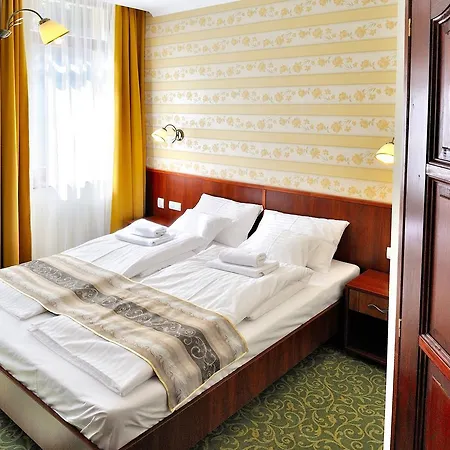Partium Hotel 3*