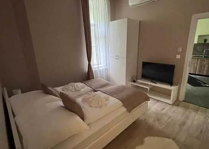 Partium Отель 3*