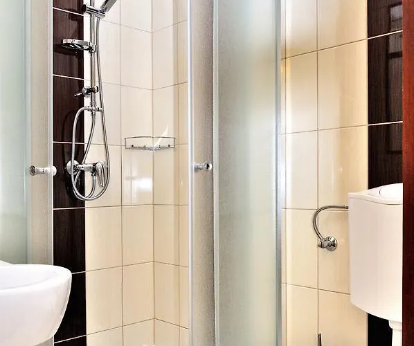 Hotell Partium 3*